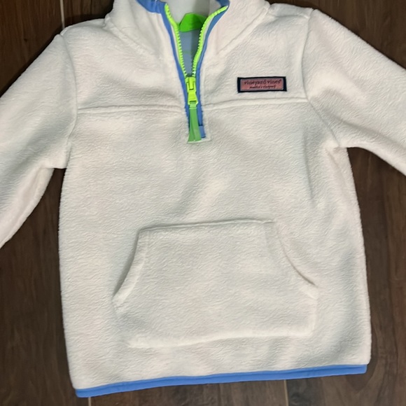 Vineyard Vines Pullover - Picture 4 of 5